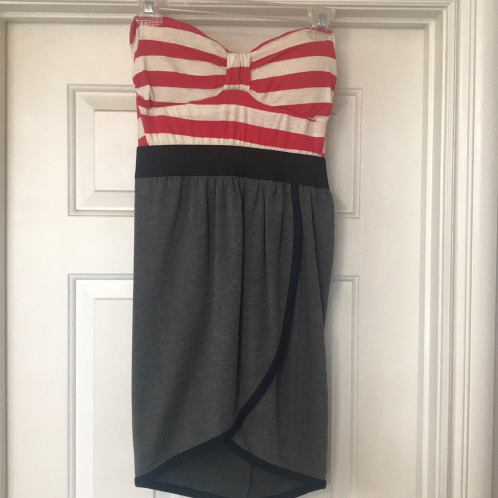 Strapless dress